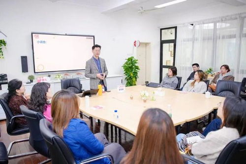 告別帶娃焦慮，長寧育兒專家團(tuán)坐鎮(zhèn)，解答你的“怎么辦”